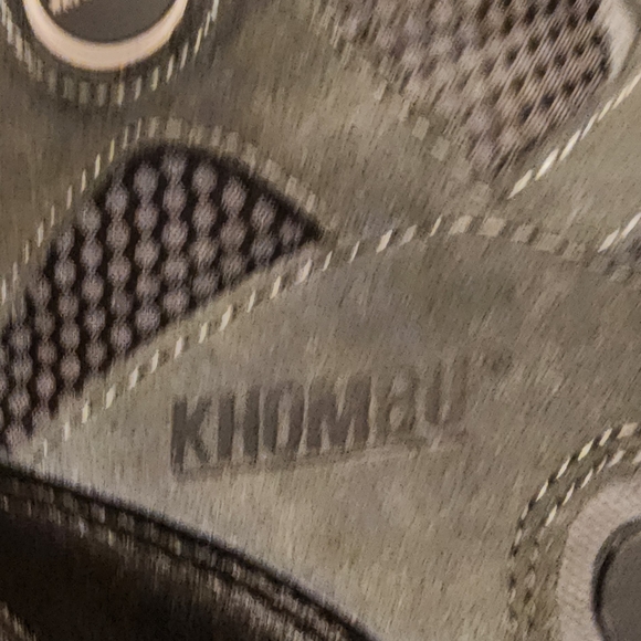 Boots - Picture 4 of 9